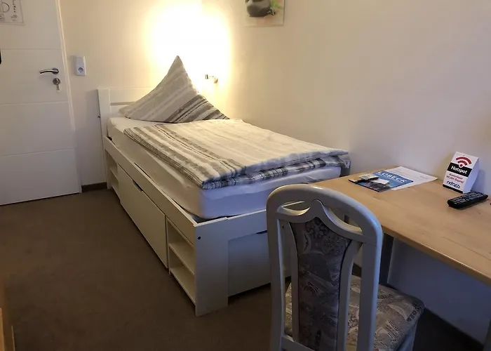 בית הארחה Hotelchen 3*